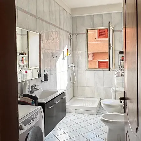 Cozy With View Appartement Tirana
